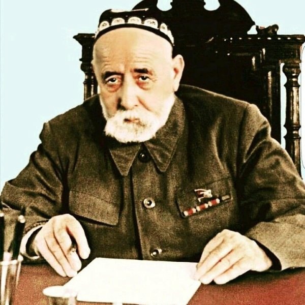 Жизнь и творчество Садриддина Айнй