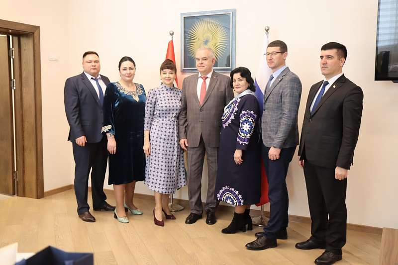 08.02.2024, РТ ГБОУ «СОШ в г. Турсунзада им. Д.И. Менделеева», отметила День российской науки!