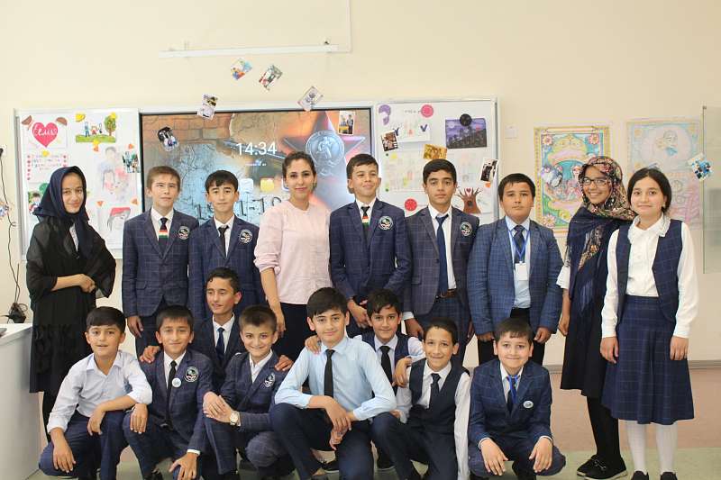 СЕМЬЯ! КАК МНОГО В ЭТОМ СЛОВЕ!